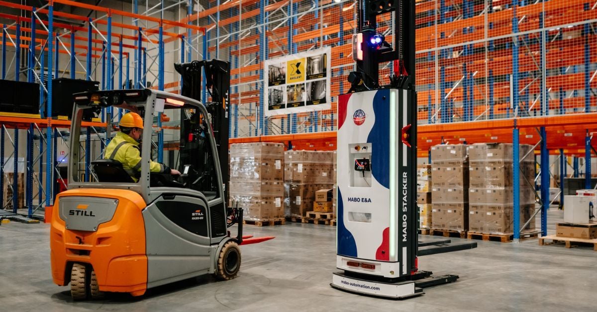 The Role of Safety Equipment in Warehouse Automation